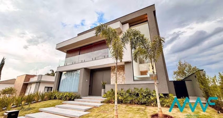 Casa Nova com Elevador e Vista Livre em Alphaville!
