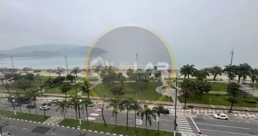 Apartamento de 2 dorms frente ao mar no bairro aparecida