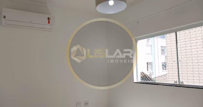 Casa Triplex com 2 dorms sendo 2 suites e garagem fechada