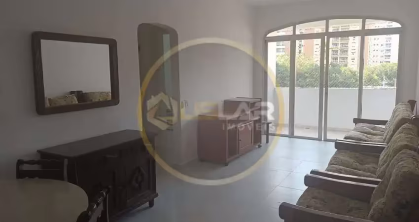 Apartamento de 2 dorms com dependencia completa,uma quadra da praia