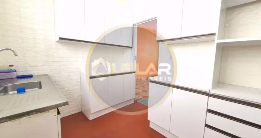Apartamento tipo casa sobreposta alta com 2 dorms no gonzaguinha