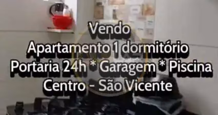 Apartamento de 1 dorm no centro de sv com elevador, andar alto. prédio com piscina