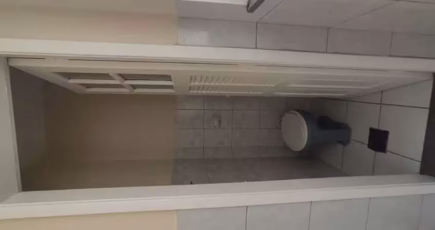 Apartamento com 2 quartos para alugar na Rua Nogueira Acioli, 100, Jardim Guanabara, Rio de Janeiro