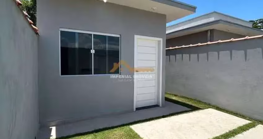 À venda i0123 - casa 2 dormitórios no golfinhos - caraguatatuba/sp