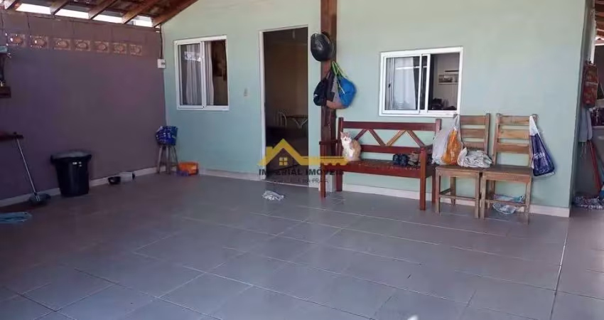 À venda - casa 2 dormitórios no pegorelli - caraguatatuba/sp