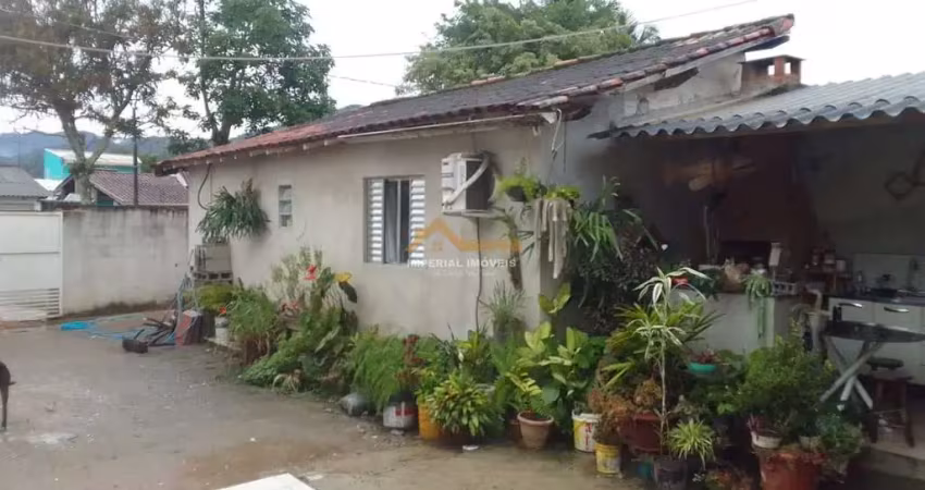 Casa com 2 quartos à venda no Poiares, Caraguatatuba 