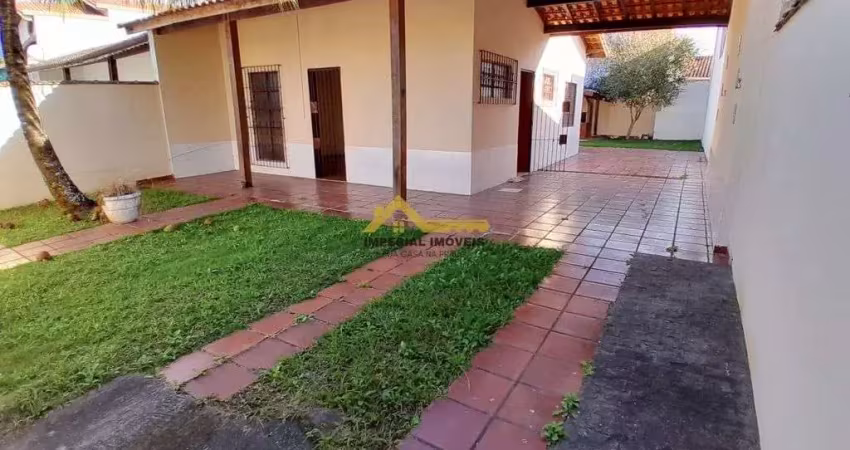 À venda - casa com 3 domitórios no porto novo - caraguatatuba/sp