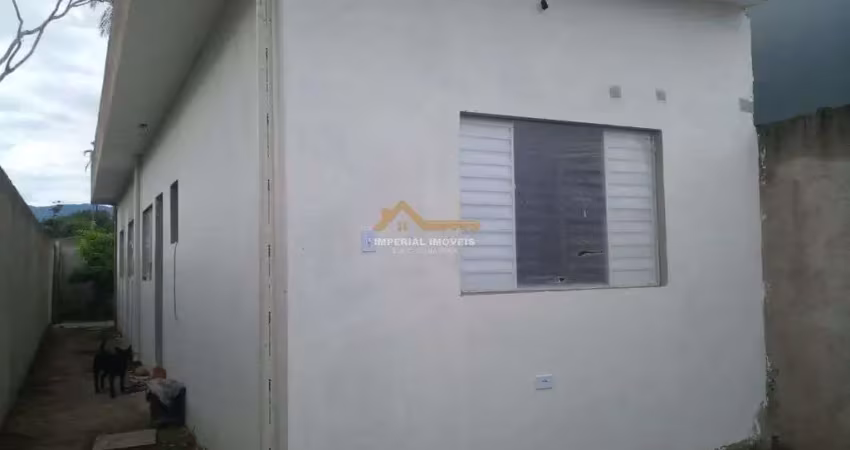 À venda - casa 2 dormitórios no golfinho -  caraguatatuba/sp