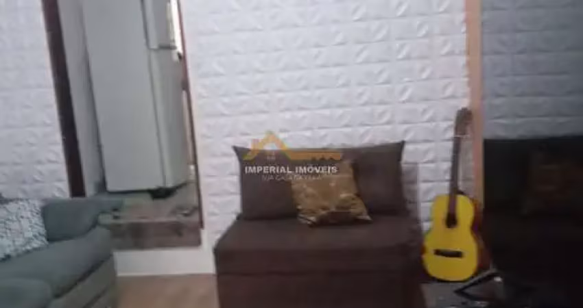 À venda i0453 - casa com 3 dormitórios na enseada - são sebastião/sp