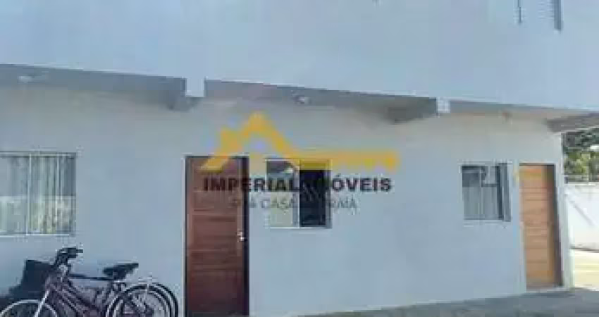 À venda - sobrado 2 dormitórios no bairro capricórnio ii em caraguatatuba/sp