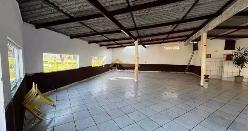 À venda - salão comercial no pegorelli - caraguatatuba/sp