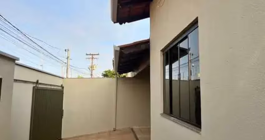 Casa com 3 quartos para alugar na Rua Melbourne, Residencial Ayrton Senna, Anápolis