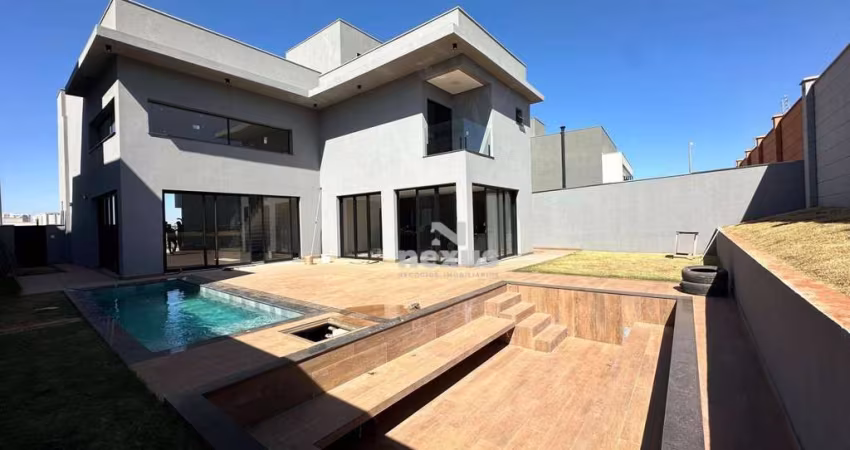 Sobrado com 4 dormitórios à venda, 252 m² por R$ 2.500.000,00 - Condomínio Alphaville 2 - Uberlândia/MG