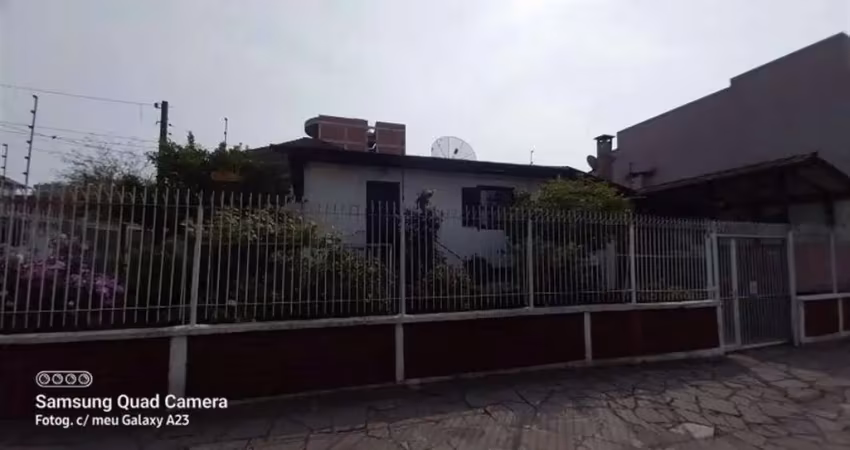 Casa com 3 quartos à venda no Madureira, Caxias do Sul 