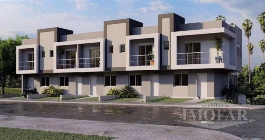 Excelentes sobrados TRIPLEX sendo construídos em um bairro tranquilo. As unidades irão contar com 03 dormitórios (sendo 01 suíte com sacada), sala de estar/jantar e cozinha em conceito aberto, área de