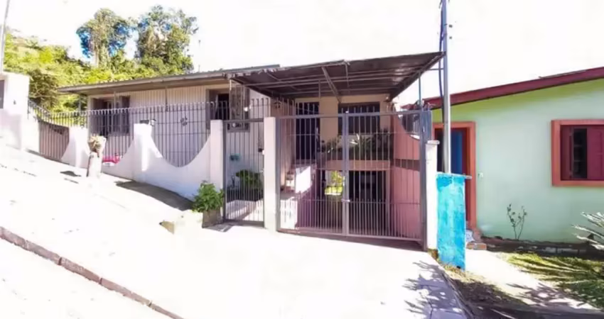 Casa com 3 quartos à venda no Marechal Floriano, Caxias do Sul 