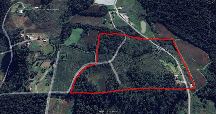 Área de terras  com 14,2 hectares com acesso pela RST 122 e bairro Centenário.