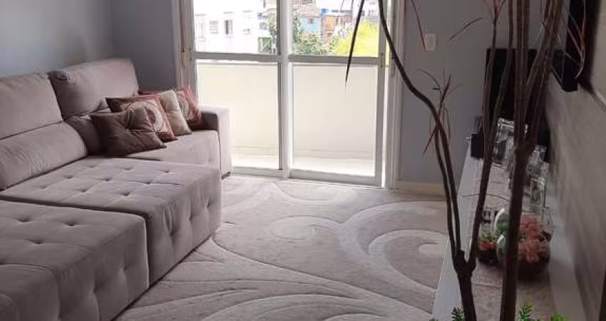 Excelente apartamento semimobiliado no Bairro Rio Branco!
Conta com 03 dormitórios (sendo 01 suíte), sala para 02 ambientes com sacada, copa/cozinha, área de serviço, banheiro social e 02 vagas de gar
