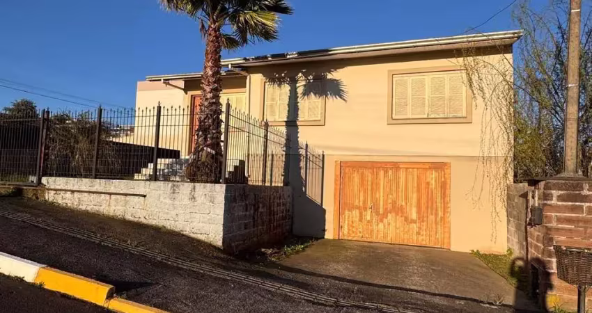 Casa com 3 quartos à venda no Monte Verde, Farroupilha 