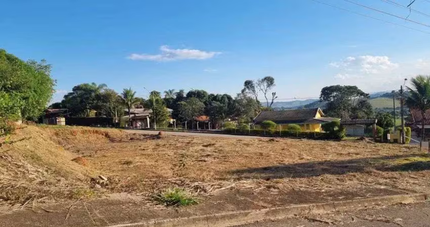 Terreno à venda no Centro, Tuiuti 