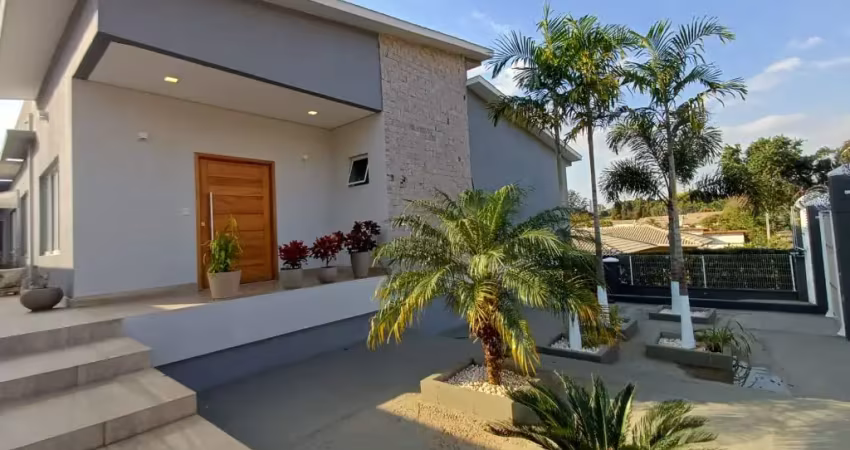 Casa nova de alto padrão com 3 suítes e piscina no bairro medeiros, jundiaí - sp