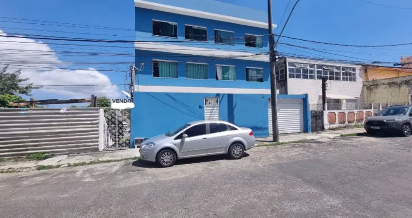 Apartamento com 2 quartos para alugar na Rua Jair Santos, 4, IAPI, Salvador