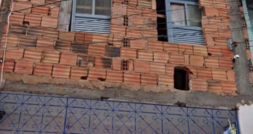 Casa com 2 quartos à venda na Avenida Floresta, 18, IAPI, Salvador