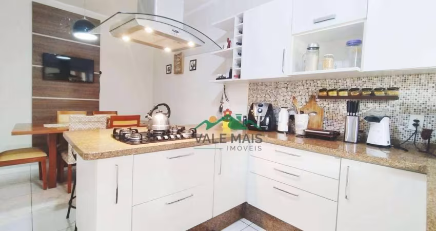 Casa com 3 dormitórios à venda por R$ 750.000,00 - Jardim do Vale - Guaratinguetá/SP