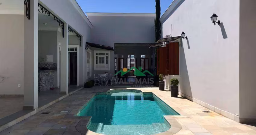 Casa no Jd Panorama II, 800 m² por R$ 2.800.000 - Guaratinguetá/SP