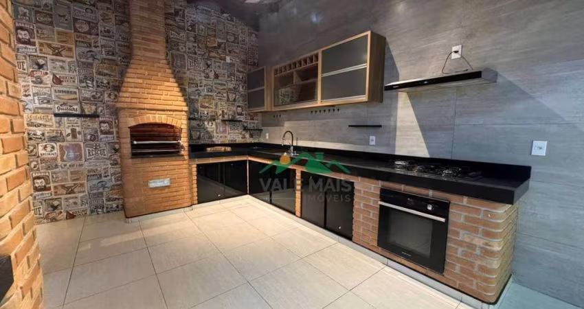 Casa com 3 dormitórios à venda, 175 m² por R$ 700.000 - Itaguacu - Aparecida/SP