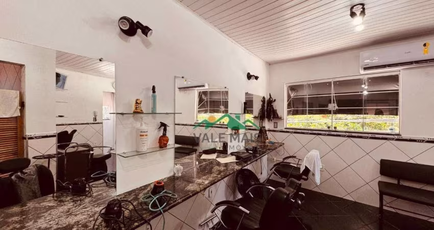 Salão para alugar por R$ 1.500,00/ano - Parque São Francisco - Guaratinguetá/SP