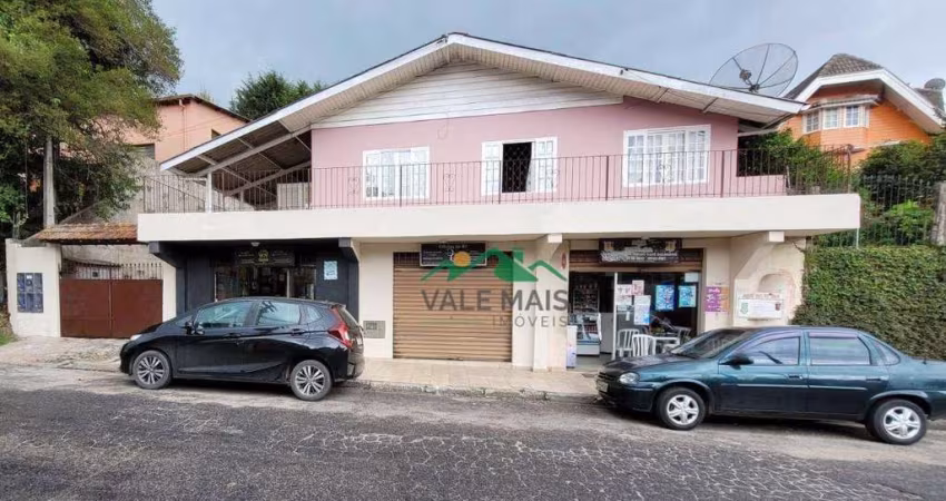 Casa com 3 dormitórios à venda, 361 m² por R$ 1.500.000,00 - Jaguaribe - Campos do Jordão/SP