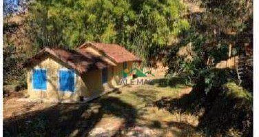 Casa com 1 dormitório à venda por R$ 420.000,00 - Zona Rural - Cunha/SP