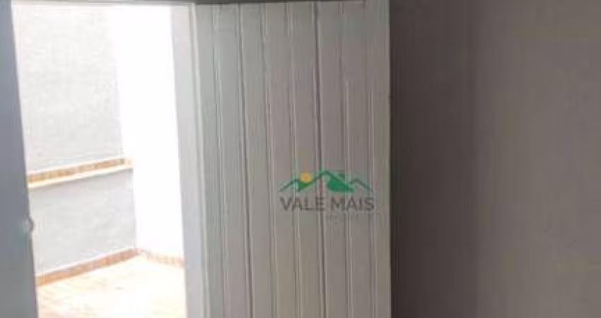 Casa com 1 dormitório para alugar, 80 m² por R$ 1.000,00/mês - Campinho - Guaratinguetá/SP