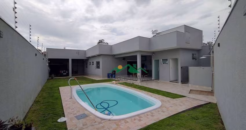 Casa com 2 dormitórios à venda, 156 m² por R$ 690.000 - Belvedere Club dos 500 - Guaratinguetá/SP