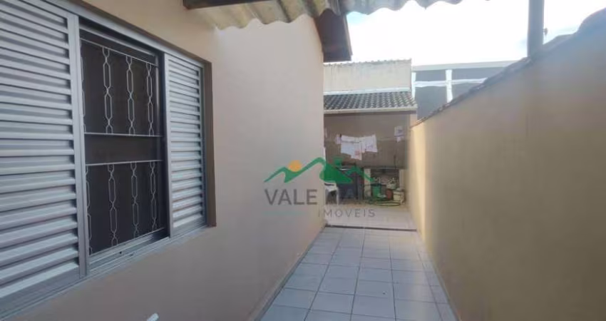 Casa com 3 dormitórios à venda, 99 m² por R$ 700.000,00 - Jardim do Vale - Guaratinguetá/SP