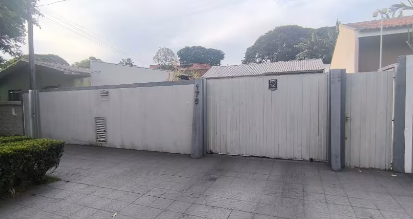 Casa Jd São Silvestre - Terreno inteiro e piscina