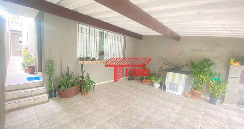 Sobrado com 3 dormitórios à venda, 162 m² por R$ 795.000,00 - Vila Pires - Santo André/SP