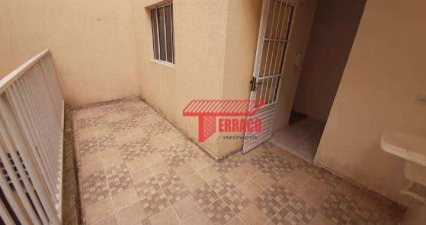 Apartamento com 2 dormitórios à venda, 45 m² por R$ 255.000,00 - Vila Guaraciaba - Santo André/SP