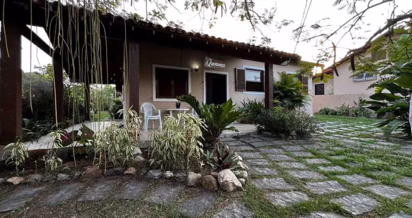 Ótima casa com armários planejados em ótima localização