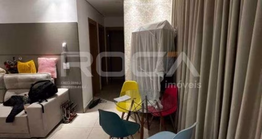 Apartamento para venda de 2 dormitórios no bairro Santa Cruz