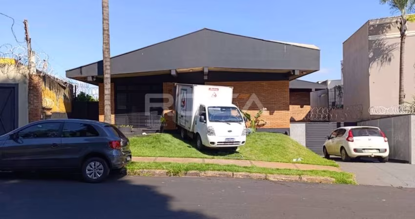 Casa Comercial para Alugar em Jardim Sumaré, Ribeirão Preto - 4 Dormitórios e 6 Vagas de Garagem