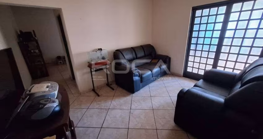 Casa para alugar com 1 dormitório no bairro Vila Tibério, em Ribeirão Preto.