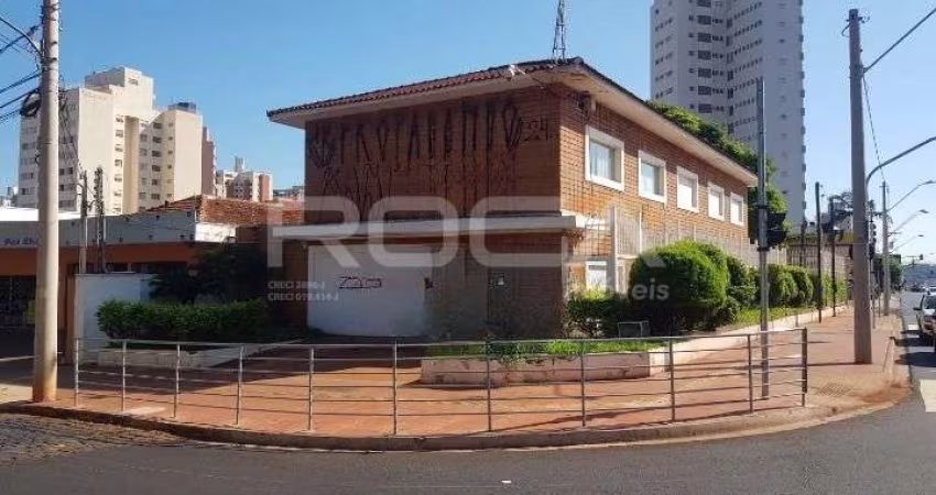 Imóvel comercial para alugar com 398m² de área útil no bairro Jardim América, em Ribeirão Preto.