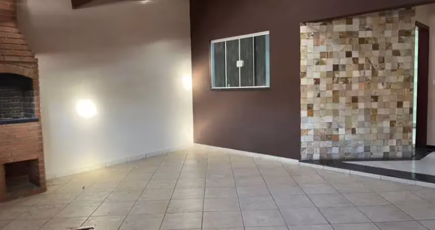 Casa à venda no Parque Nova Carioba, Americana 