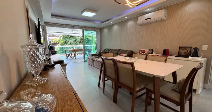 Apartamento a venda Recreio dos Bandeirantes com 3 quartos e condomínio barato.