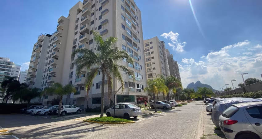 APARTAMENTO À VENDA, BARRA OLIMPICA 02 QUARTOS, SENDO 01 SUÍTE