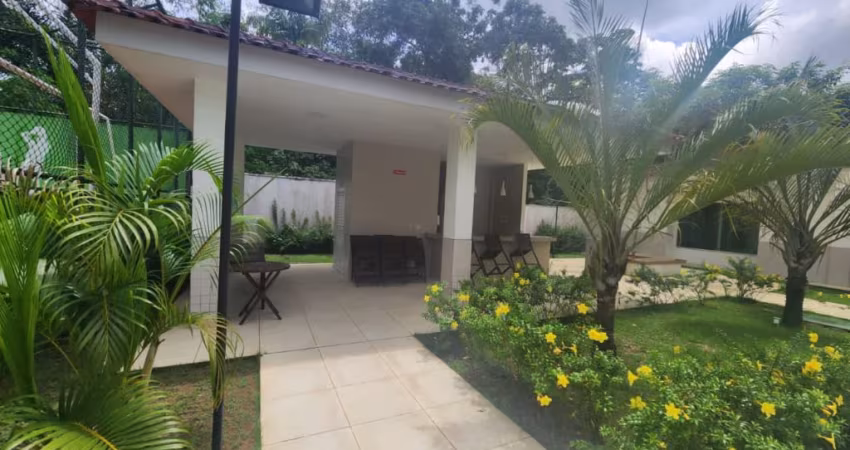 ALUGO - Apartamento no Condomínio Bosque das Flores