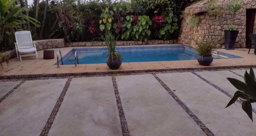 Casa em condomínio fechado com 4 quartos à venda na Alameda dos Girassóis, 518, Alphaville, Santana de Parnaíba