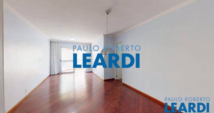 Apartamento à venda na Rua Doutor Miranda de Azevedo, 1085, Pompéia, São Paulo